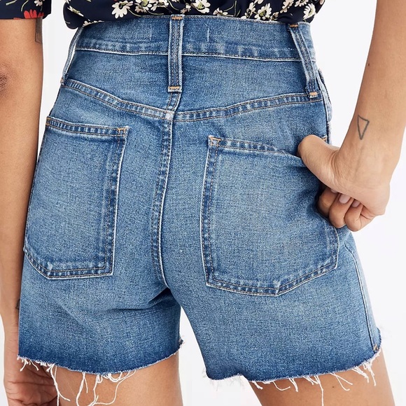 MADEWELL High Rise Cutoff Medium Wash Raw Hem Jean Shorts - Picture 2 of 11